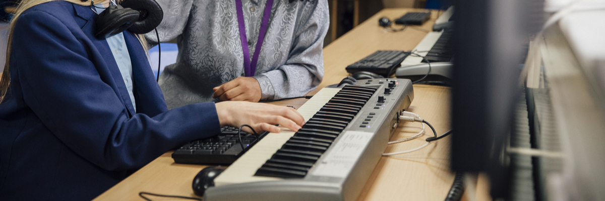 Supporting Teachers in Higher Education