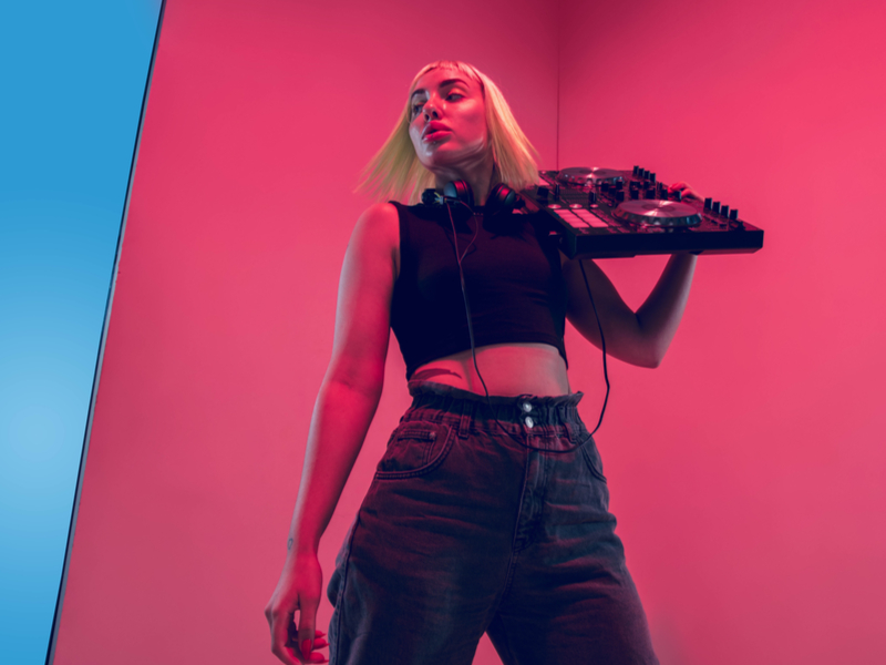 young dj woman
